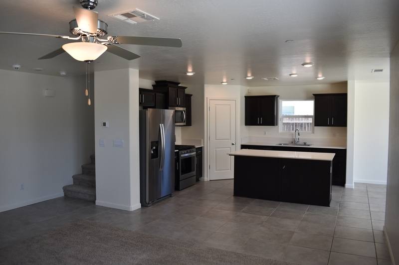 House for rent at 698 Jessie Dr, Merced, CA 95348