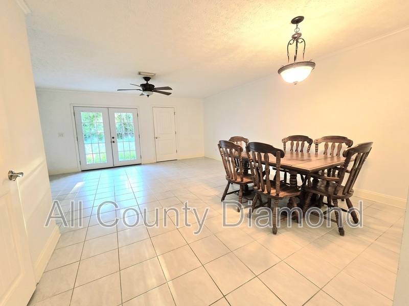 Townhouse for rent at 1913 Laurel Ave #A, Panama City, FL 32405
