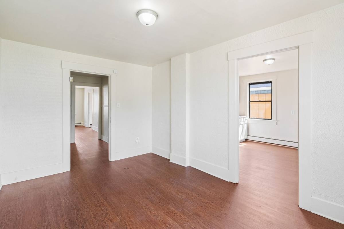 Apartment for rent at 270 15th St, Ambridge, PA 15003