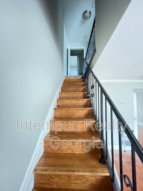 Townhouse for rent at 30 Villa Court SE, Smyrna, GA 30080