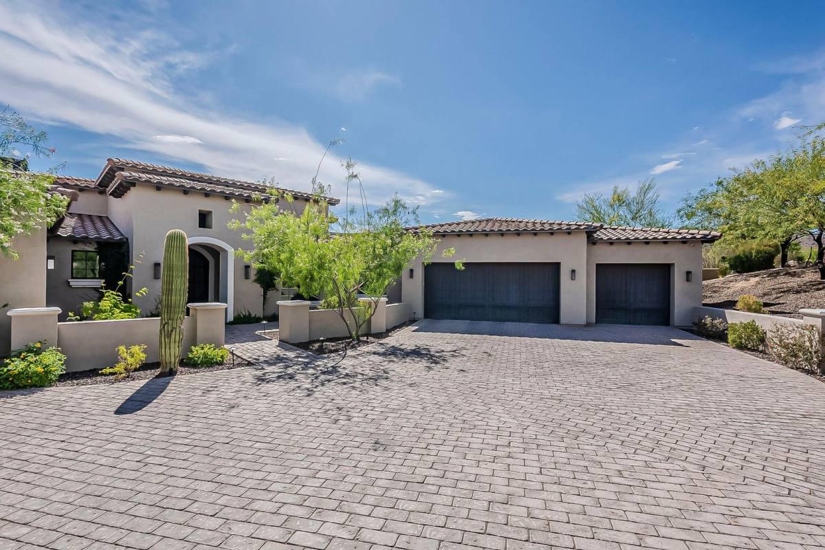 House for rent at 12016 N Sunset Vista Dr, Fountain Hills, AZ 85268