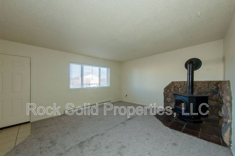 Apartment for rent at 1825 Edgewater Ave #1831, Cheyenne, WY 82009