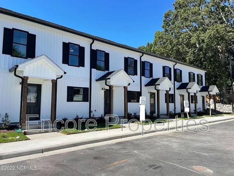 Townhouse for rent at 242 S Raleigh St, Angier, NC 27501