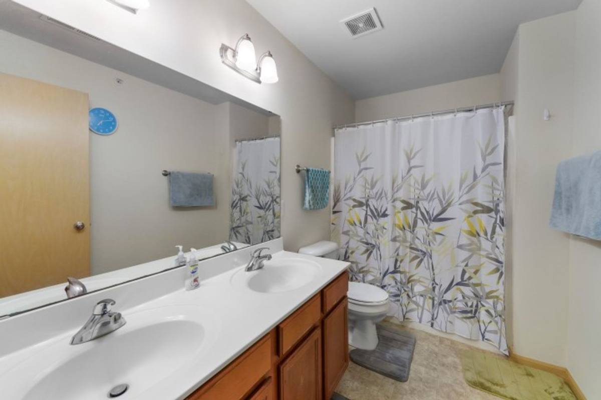 Apartment for rent at 5046-5050-5054 Siggelkow Rd, Madison, WI 53718