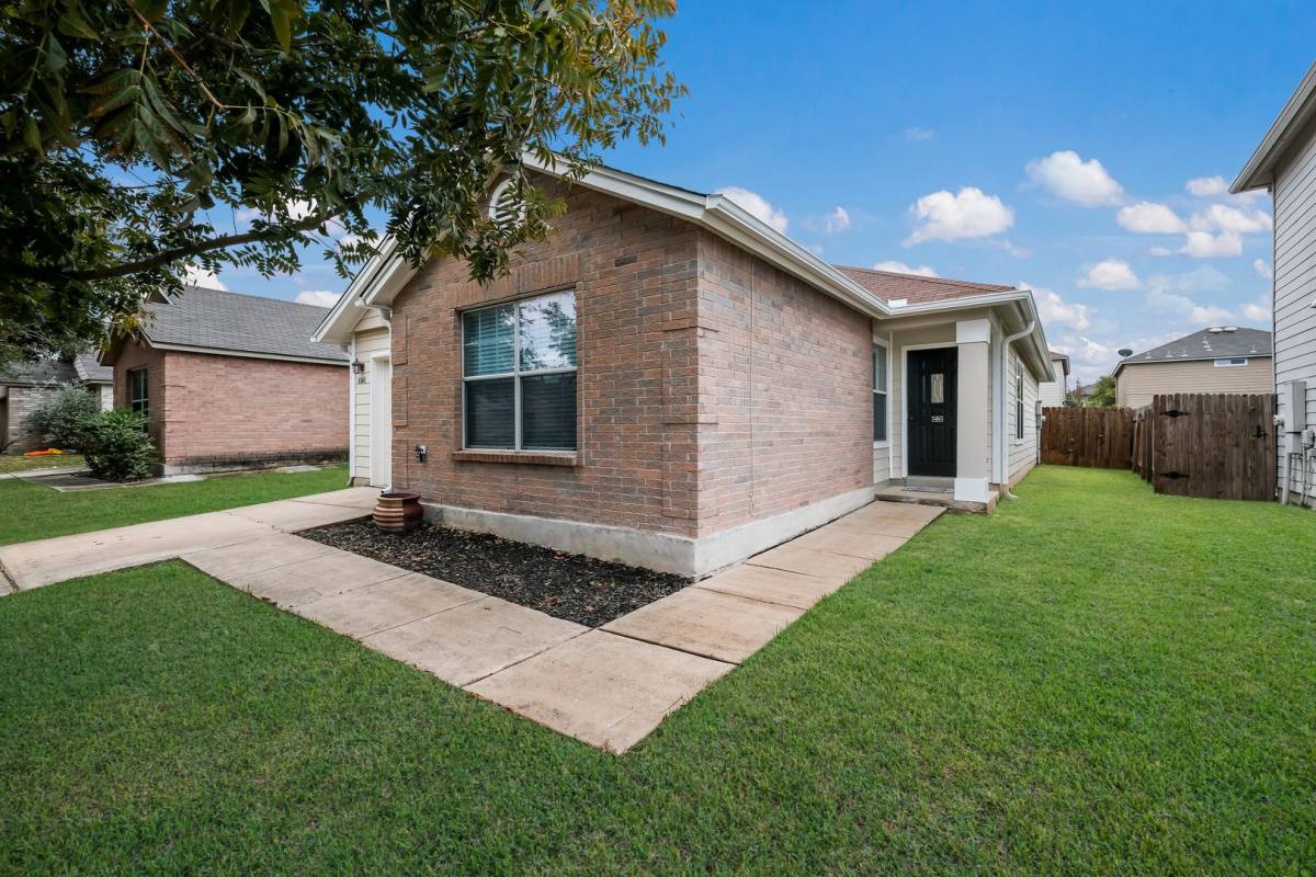 House for rent at 8848 Staghorn Mill, Converse, TX 78109