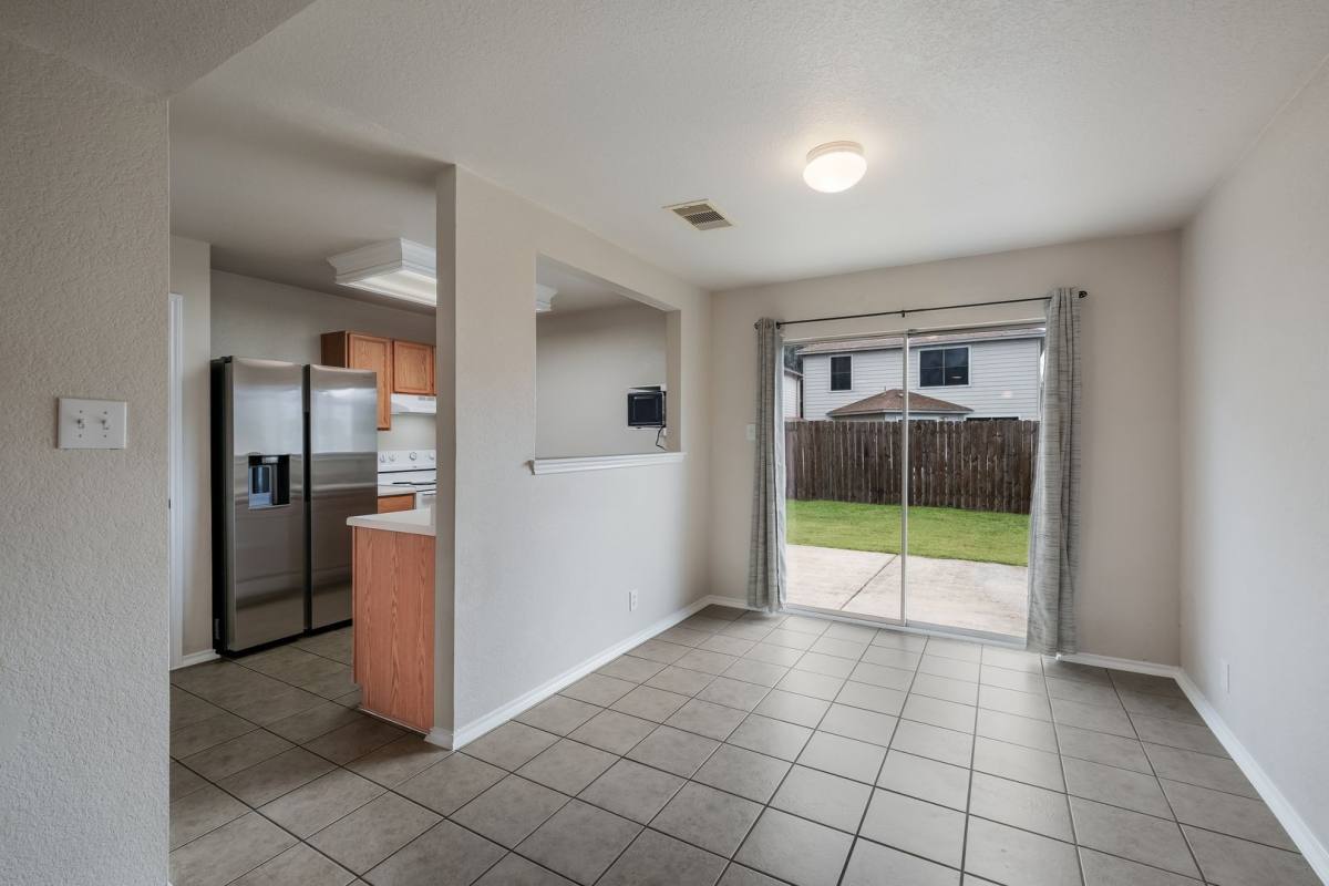 House for rent at 8848 Staghorn Mill, Converse, TX 78109