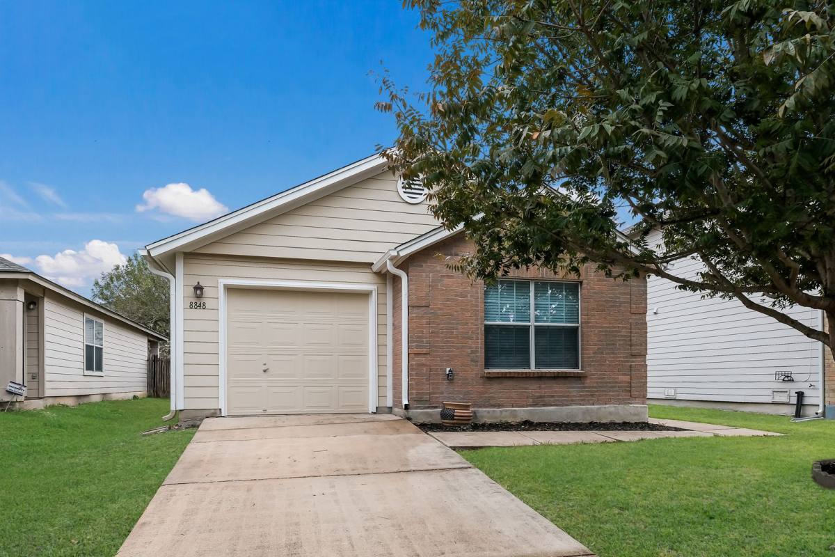 House for rent at 8848 Staghorn Mill, Converse, TX 78109