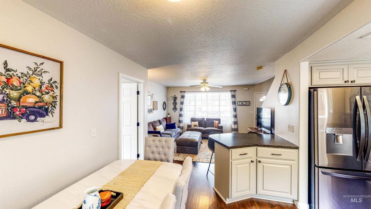 Apartment for rent at 6473 W Parapet Dr, Garden City, ID 83714