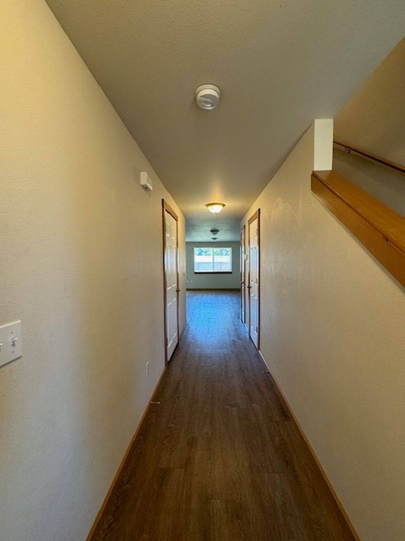 Apartment for rent at 530 Harrison St, Lebanon, OR 97355