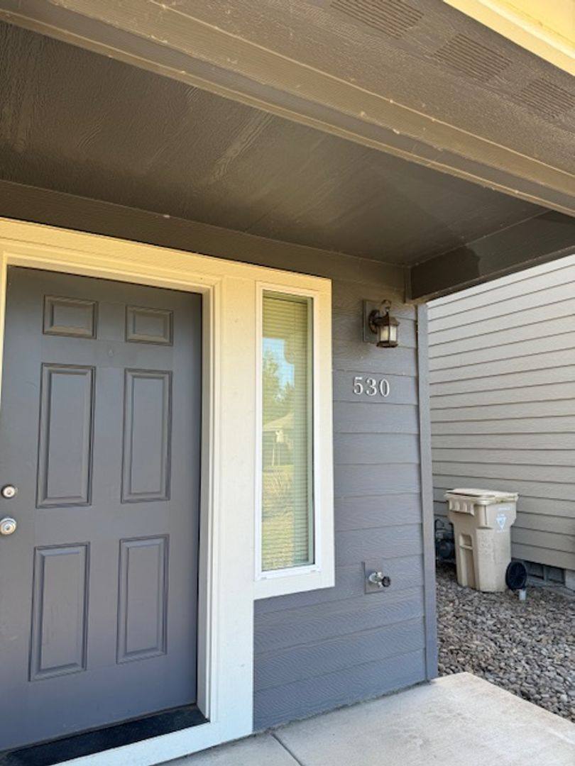 Apartment for rent at 530 Harrison St, Lebanon, OR 97355