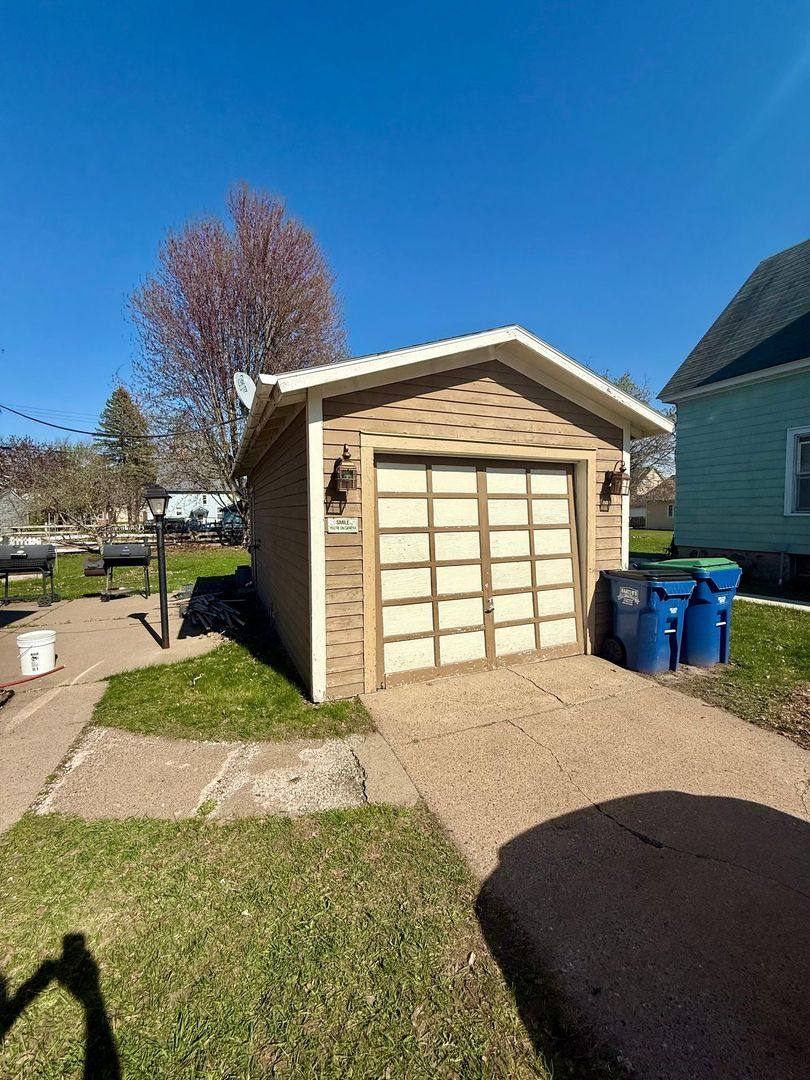 House for rent at 1005 S 5th Ave, Wausau, WI 54401