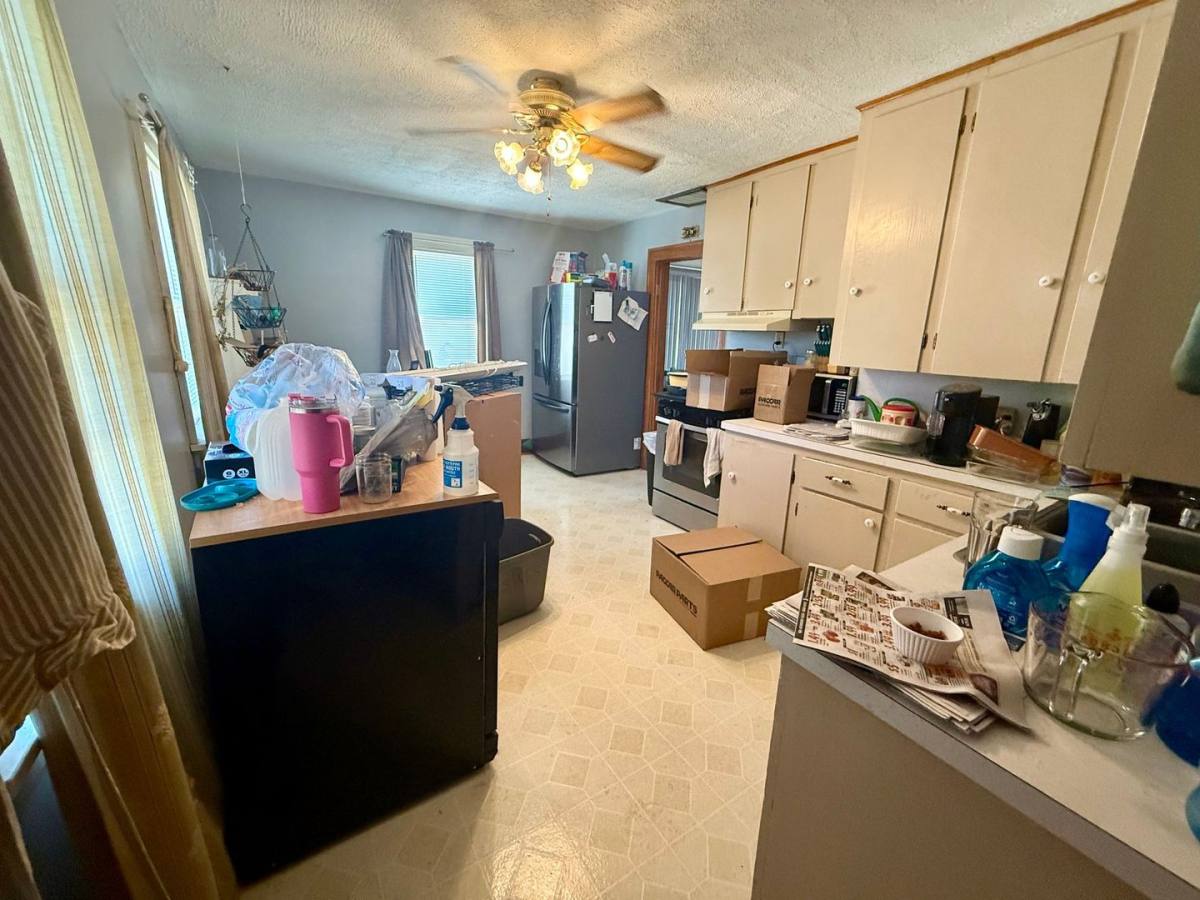House for rent at 1005 S 5th Ave, Wausau, WI 54401