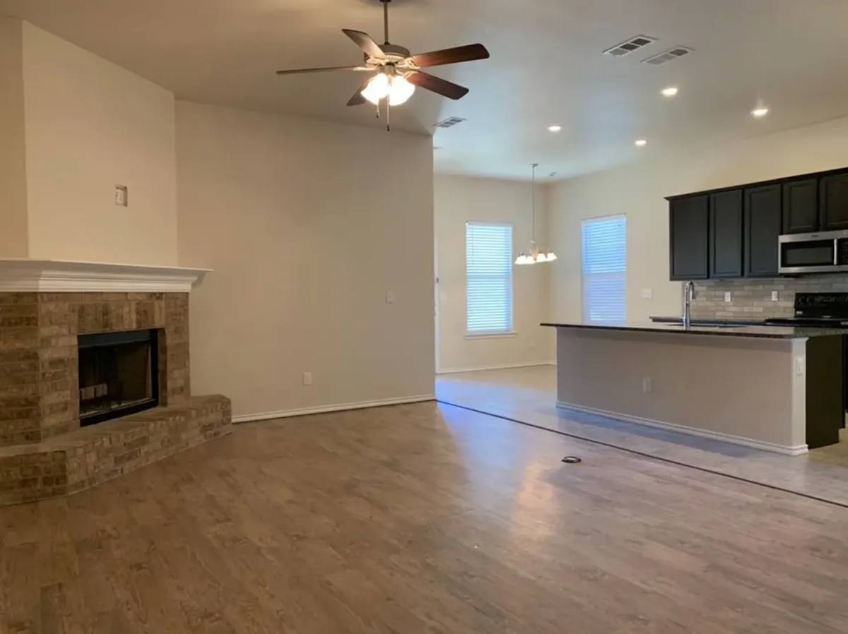 House for rent at 7433 104th St, Lubbock, TX 79424