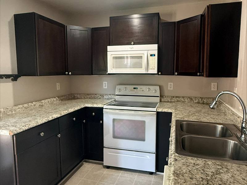Apartment for rent at 2623 Vail Ave #1, Charlotte, NC 28209