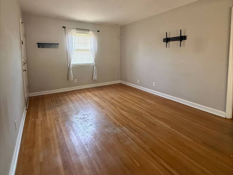 Apartment for rent at 2623 Vail Ave #1, Charlotte, NC 28209
