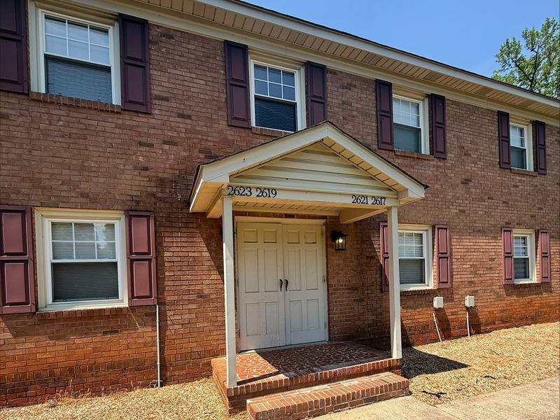 Apartment for rent at 2623 Vail Ave #1, Charlotte, NC 28209