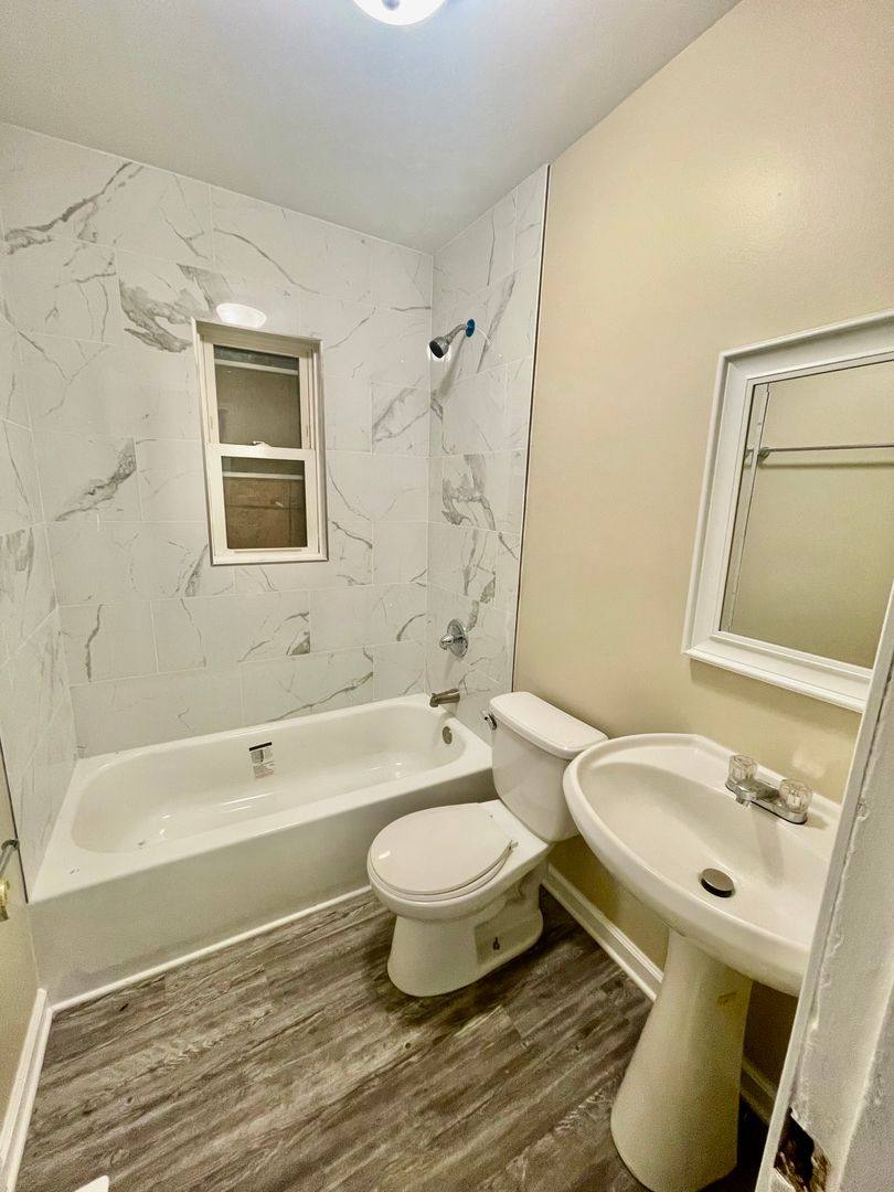 Apartment for rent at 2220 Custer St, Charlotte, NC 28216
