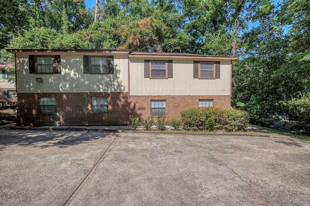 Apartment for rent at 671 Holyoke Court, Tallahassee, FL 32301