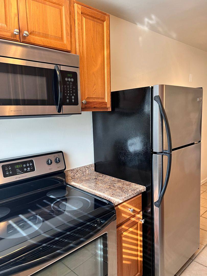 Apartment for rent at 2750 Linshaw Court, Cincinnati, OH 45208