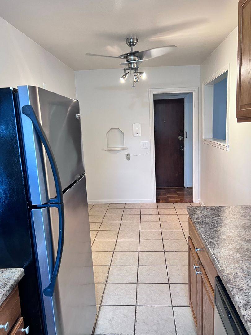 Apartment for rent at 2750 Linshaw Court, Cincinnati, OH 45208