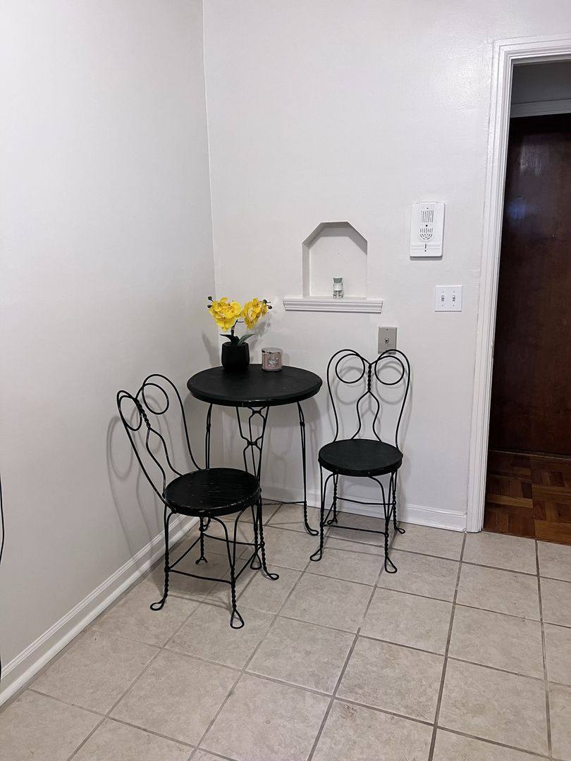 Apartment for rent at 2750 Linshaw Court, Cincinnati, OH 45208