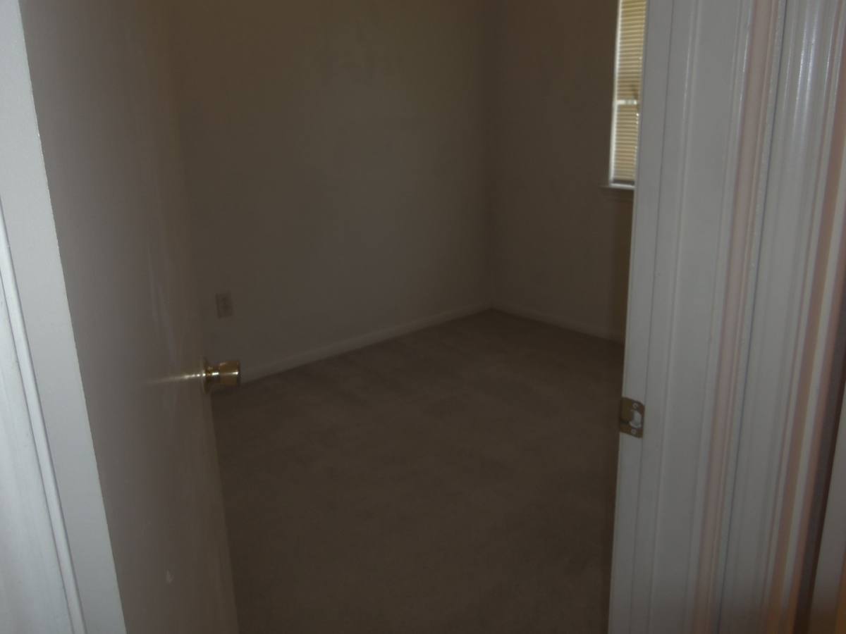 Apartment for rent at 306 S 5th, Copperas Cove, TX 76522