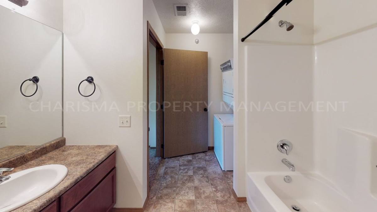 Townhouse for rent at 535 Figzel Court, Tea, SD 57064