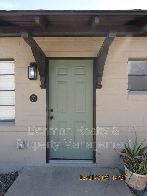 Townhouse for rent at 4306 N 12th St #7, Phoenix, AZ 85014