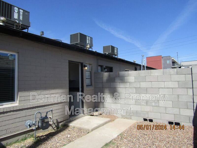 Townhouse for rent at 4306 N 12th St #7, Phoenix, AZ 85014