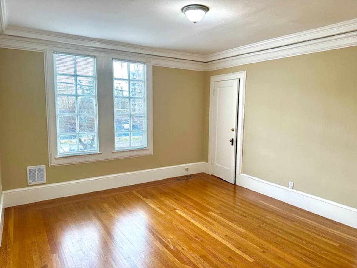 Apartment for rent at 2409 College Ave, Berkeley, CA 94704