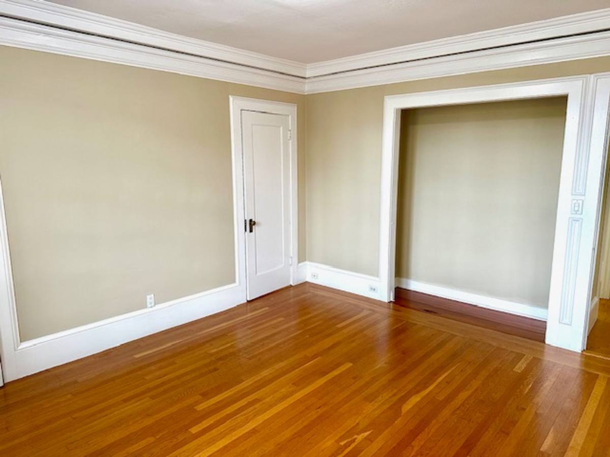 Apartment for rent at 2409 College Ave, Berkeley, CA 94704