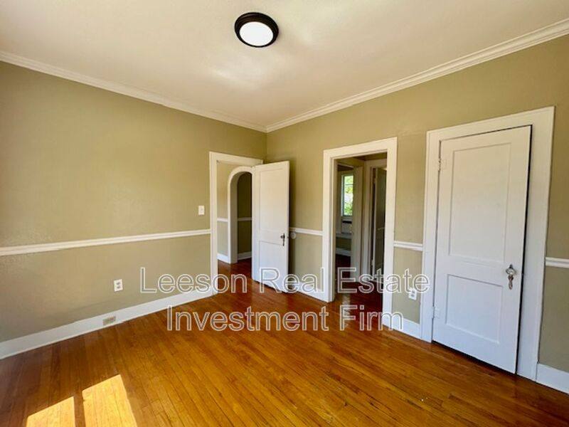 Apartment for rent at 320 College B, Shreveport, LA 71104