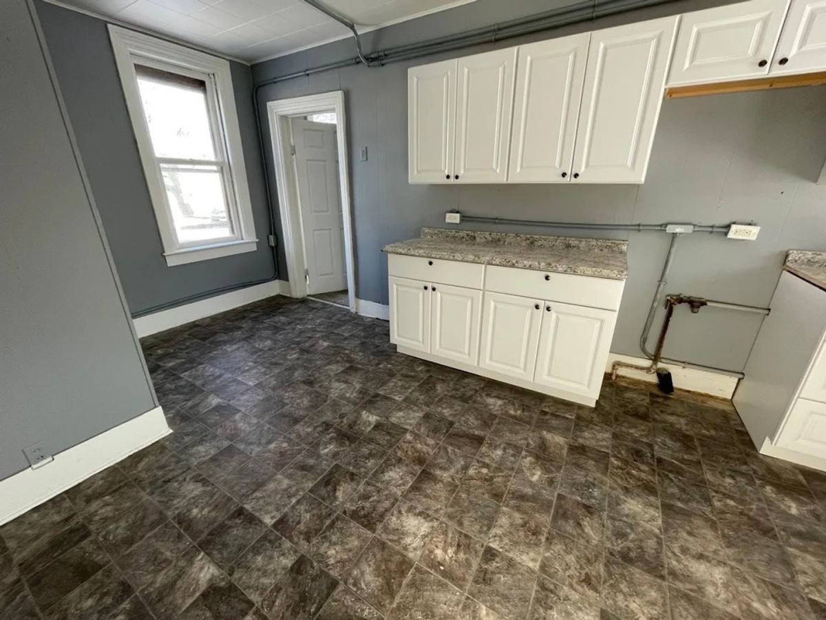 Apartment for rent at 703 Jackson St, Wausau, WI 54403