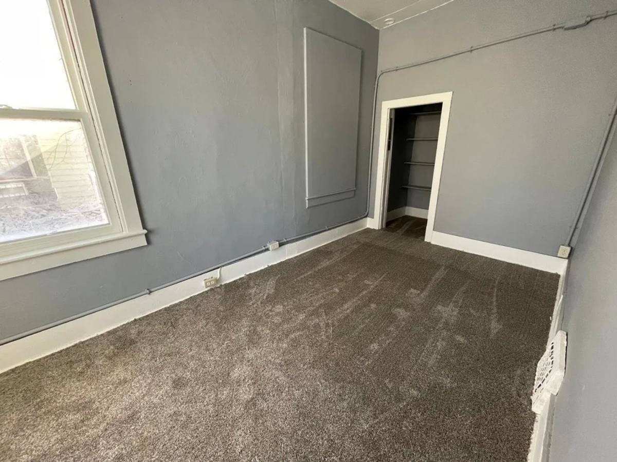 Apartment for rent at 703 Jackson St, Wausau, WI 54403
