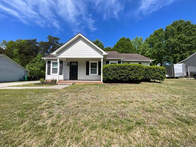 House for rent at 2709 Ingleside Dr, High Point, NC 27265