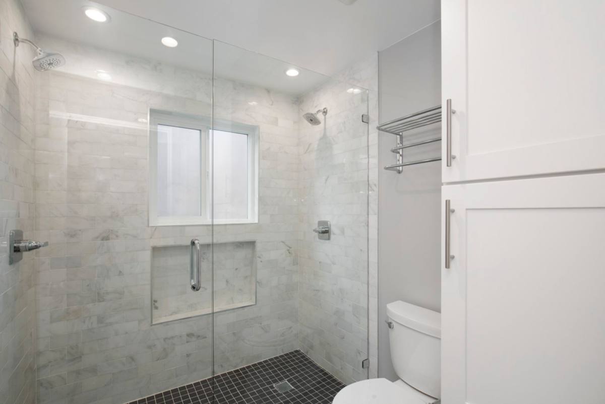 Apartment for rent at 1020 5th Ave N, Seattle, WA 98109