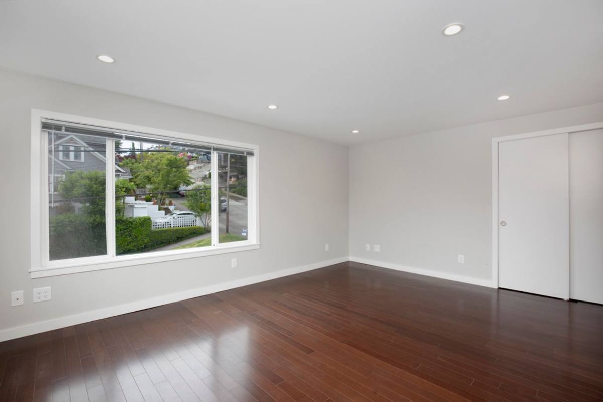 Apartment for rent at 1020 5th Ave N, Seattle, WA 98109