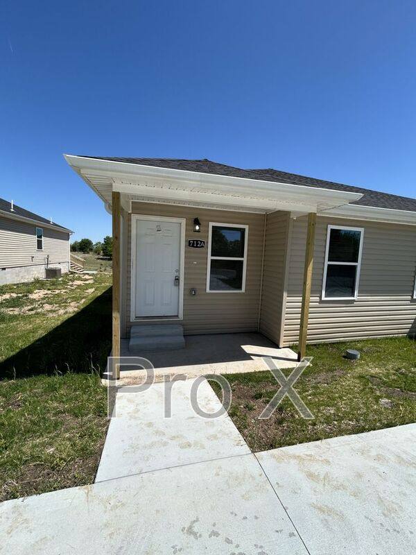 Apartment for rent at 712 N Columbus St #A, Galena, KS 66739