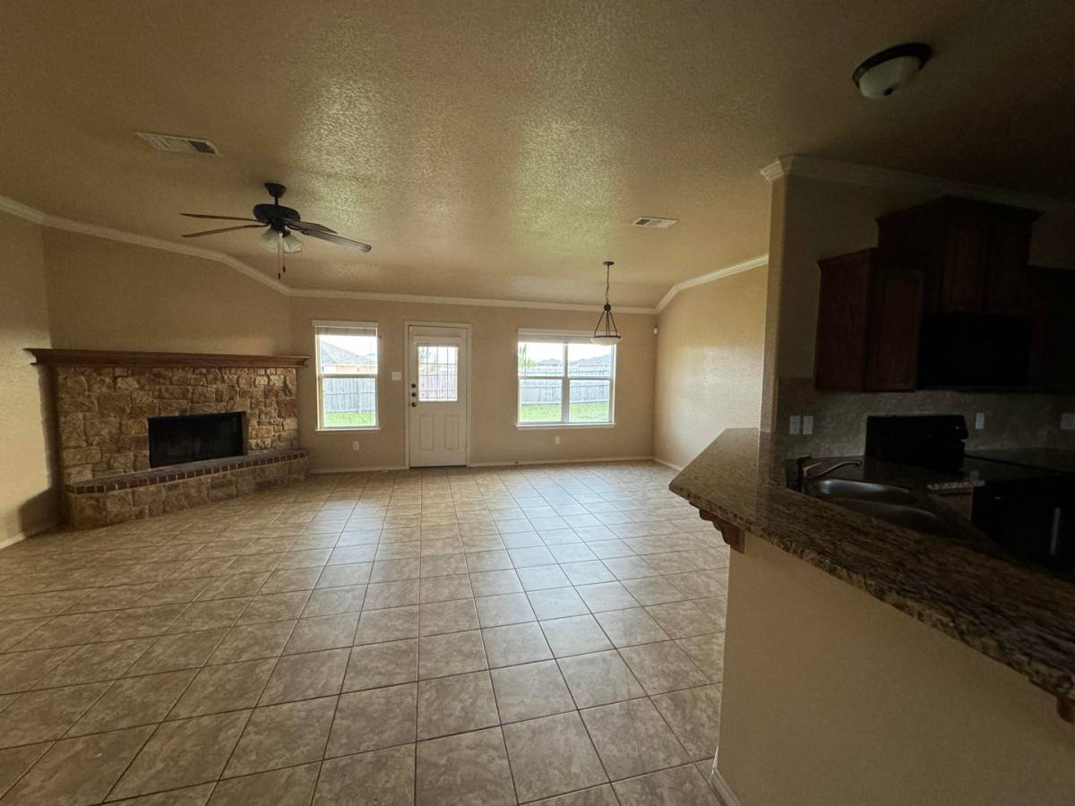 House for rent at 3100 Rockwall Dr, Killeen, TX 76549