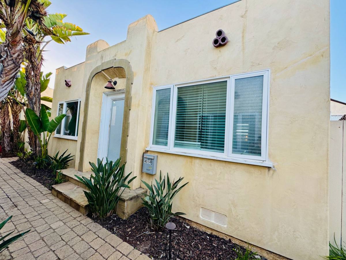 Apartment for rent at 4514 1 2 Idaho St, San Diego, CA 92116