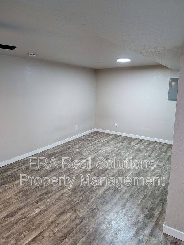Apartment for rent at 3287 Morrison Ave #10, Cincinnati, OH 45220