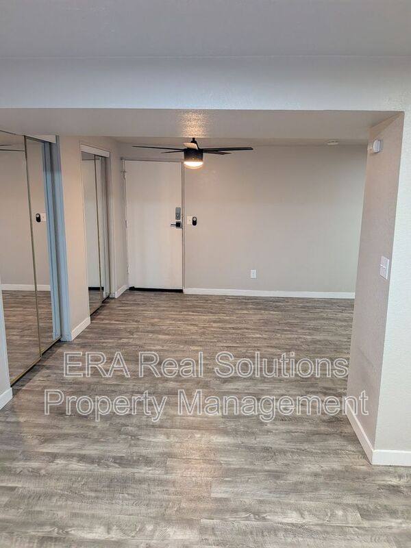 Apartment for rent at 3287 Morrison Ave #10, Cincinnati, OH 45220