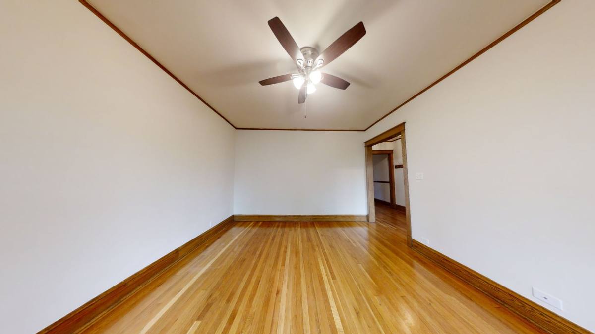 Apartment for rent at 3767 N Lakewood, Chicago, IL 60613
