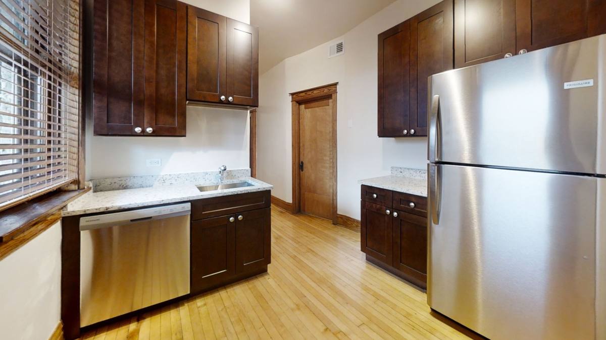 Apartment for rent at 3767 N Lakewood, Chicago, IL 60613
