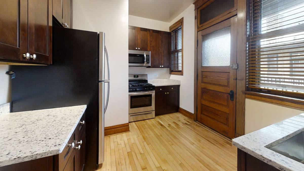Apartment for rent at 3767 N Lakewood, Chicago, IL 60613