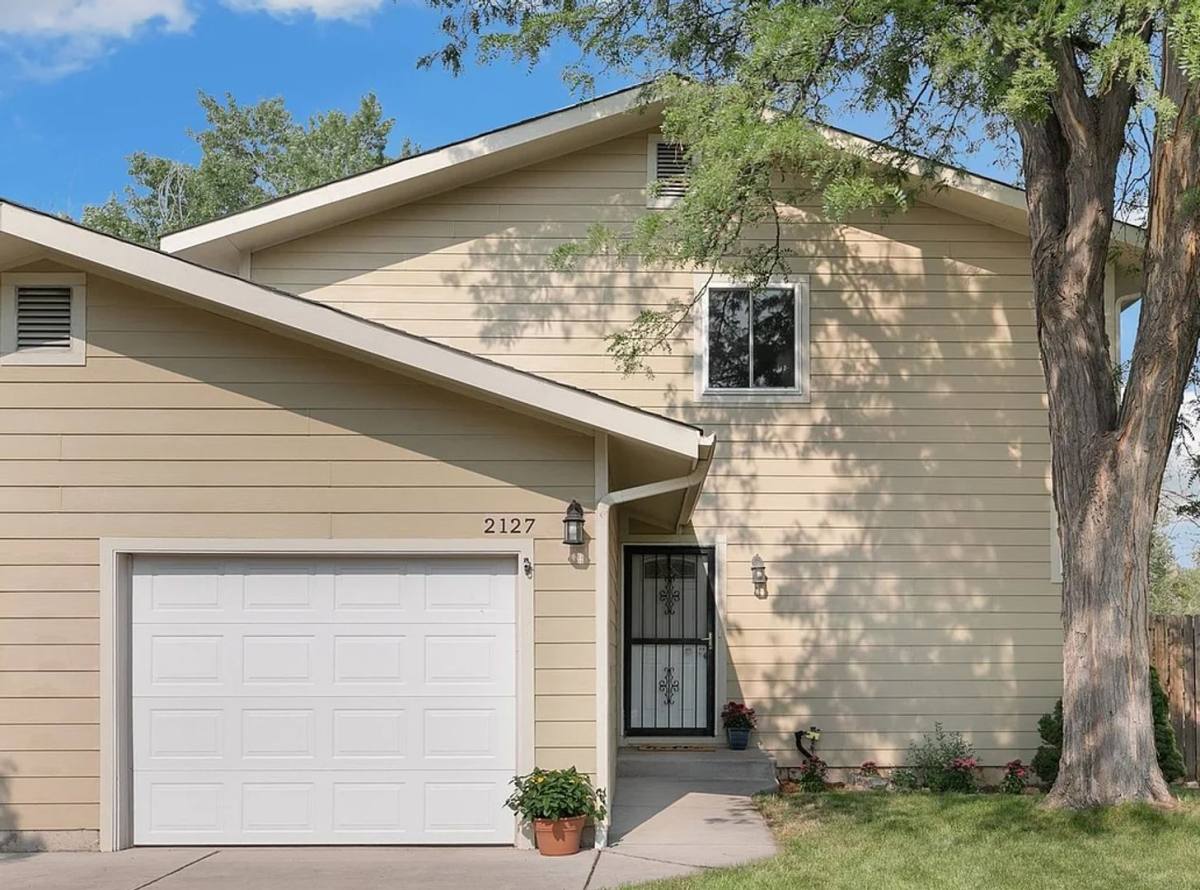 Apartment for rent at 2125 Broadmoor Circle, Colorado Springs, CO 80906