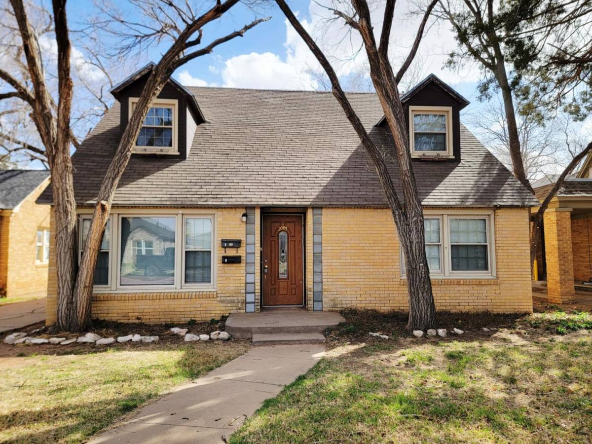 House for rent at 2003 16th St, Lubbock, TX 79401