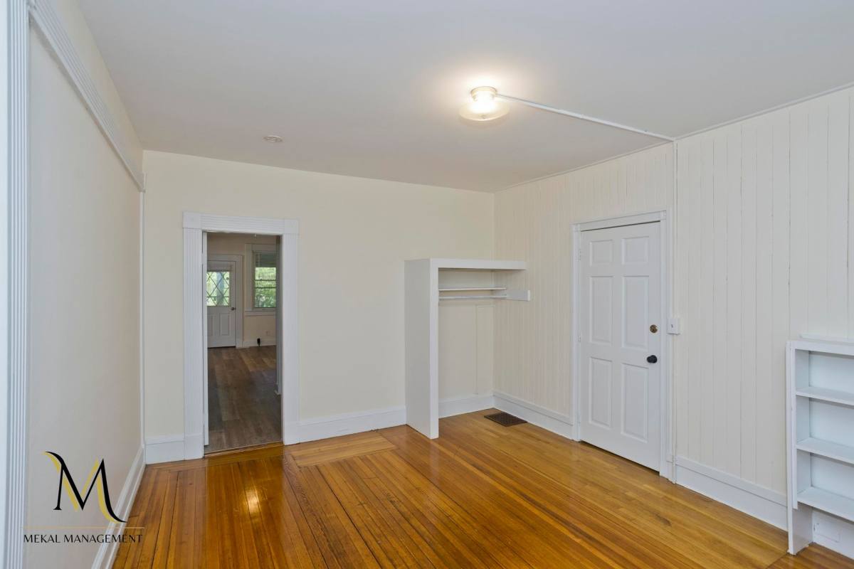 Apartment for rent at 208-210 Fort Pleasant Ave, Springfield, MA 01108