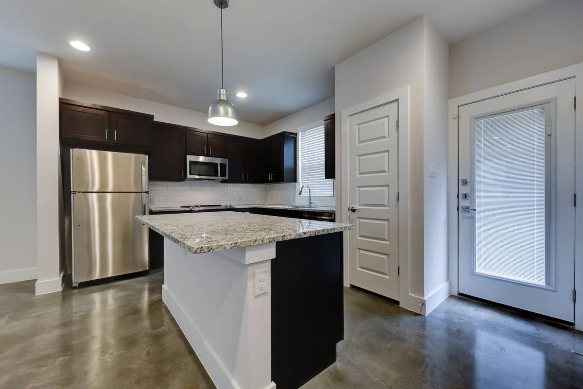 Apartment for rent at 200 Melrose Place, San Antonio, TX 78212