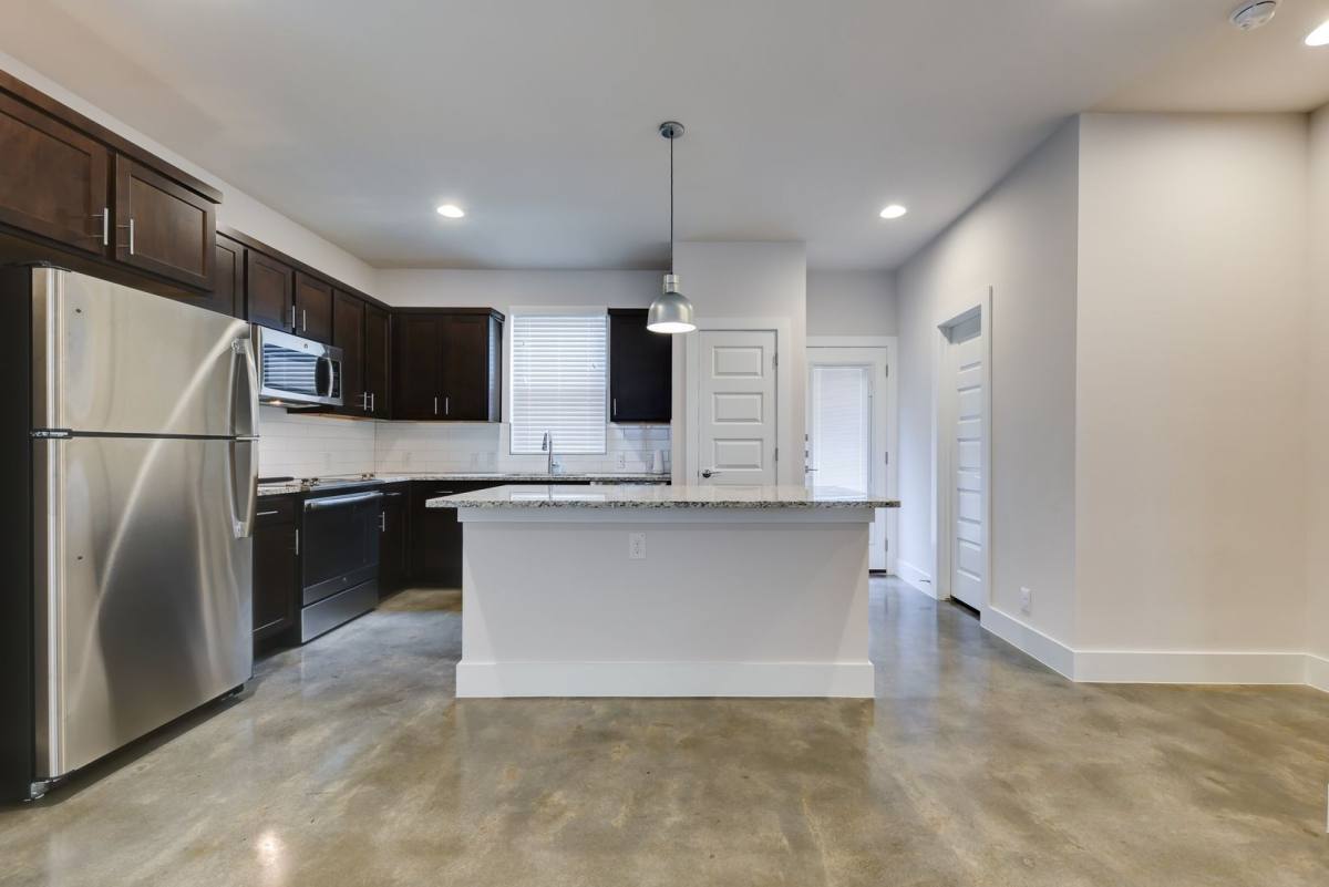 Apartment for rent at 200 Melrose Place, San Antonio, TX 78212